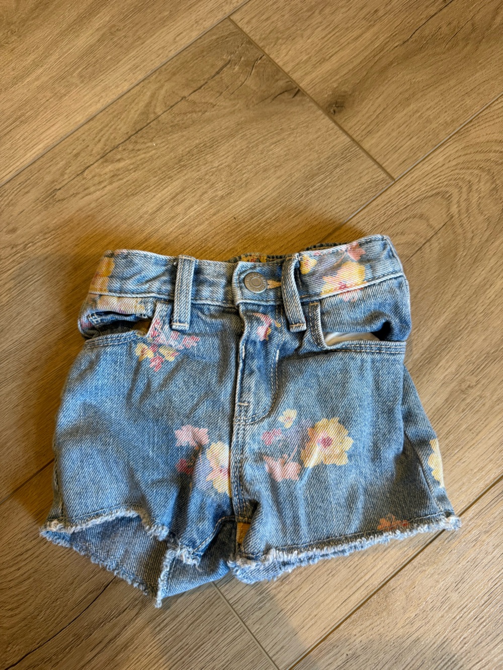 OLD NAVY toddler shorts